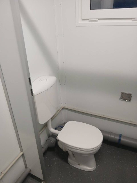 Sanitärcontainer 20'