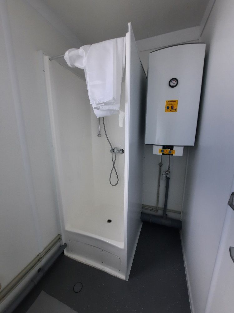 2x20' Herren WC-Container