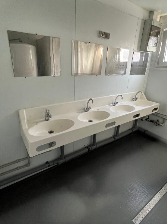 2x20' Dusch-/WC-Container