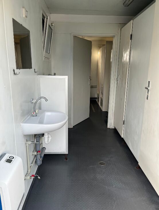 2x20' Dusch-/WC-Container