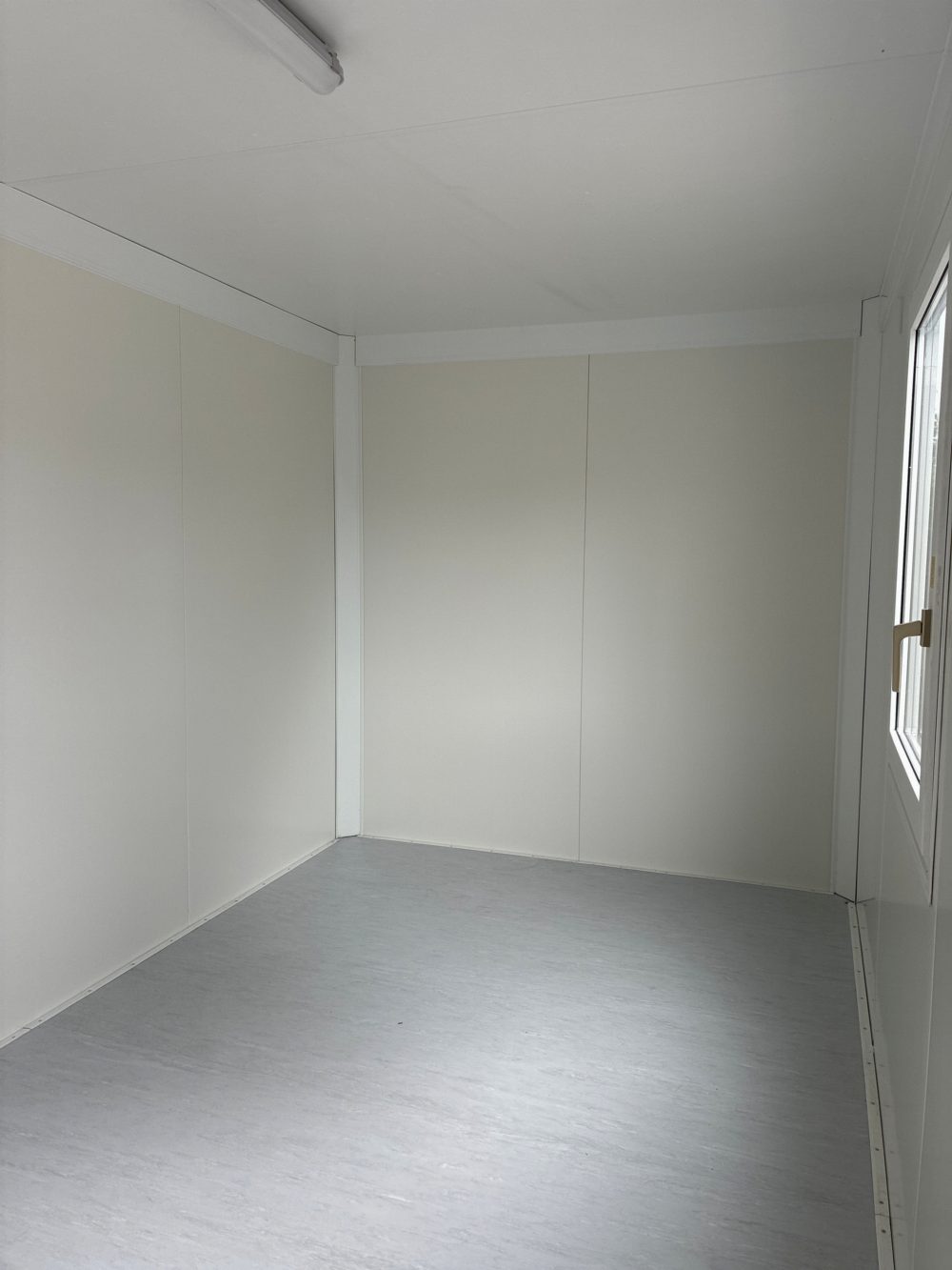 Bürocontainer CONTAINEX BASIC Line 20'
