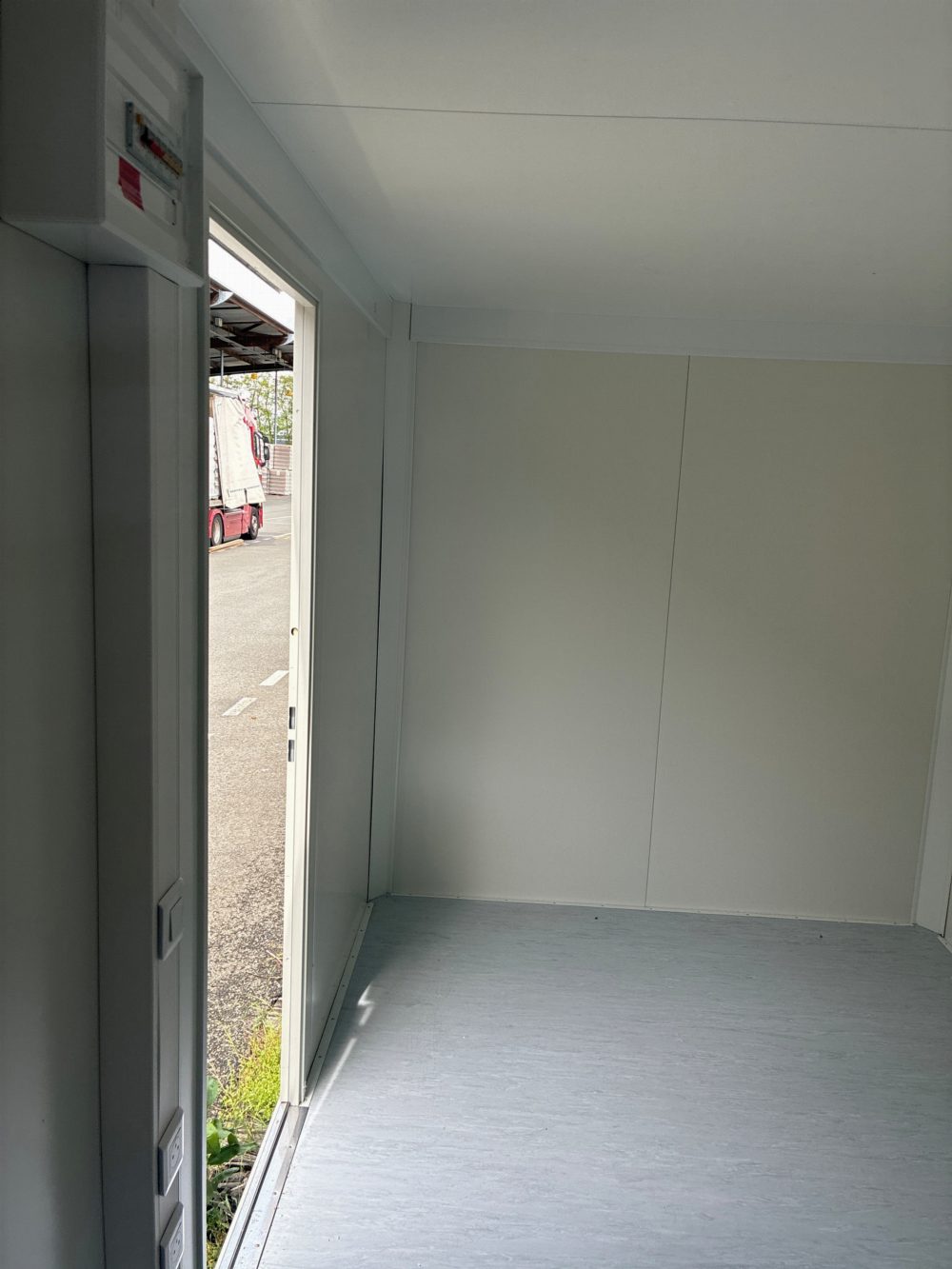 Bürocontainer CONTAINEX BASIC Line 20'