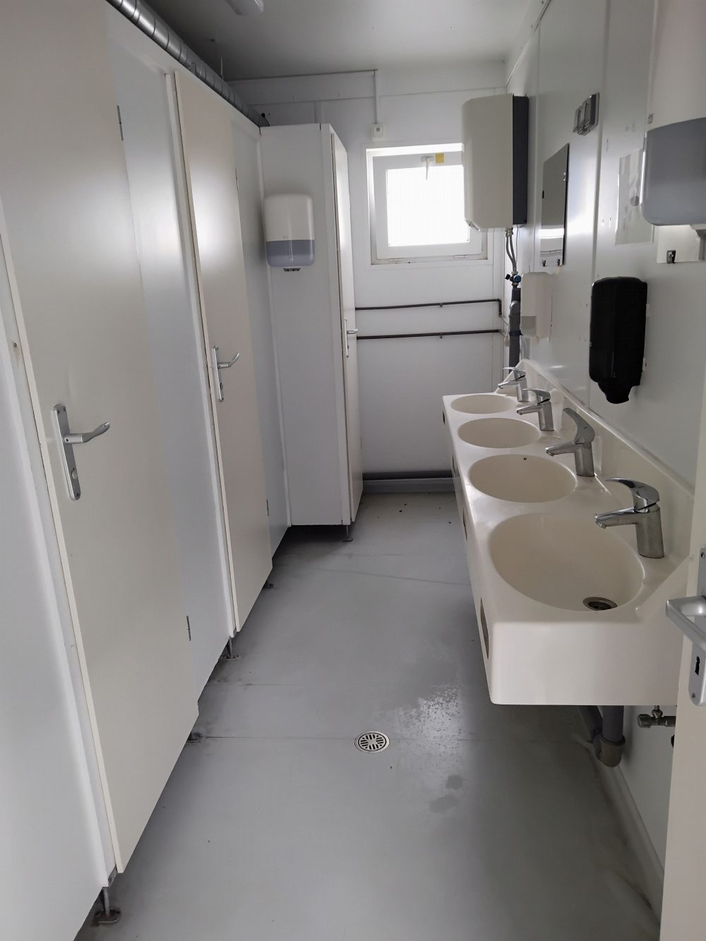 Sanitärcontainer 20', gebraucht