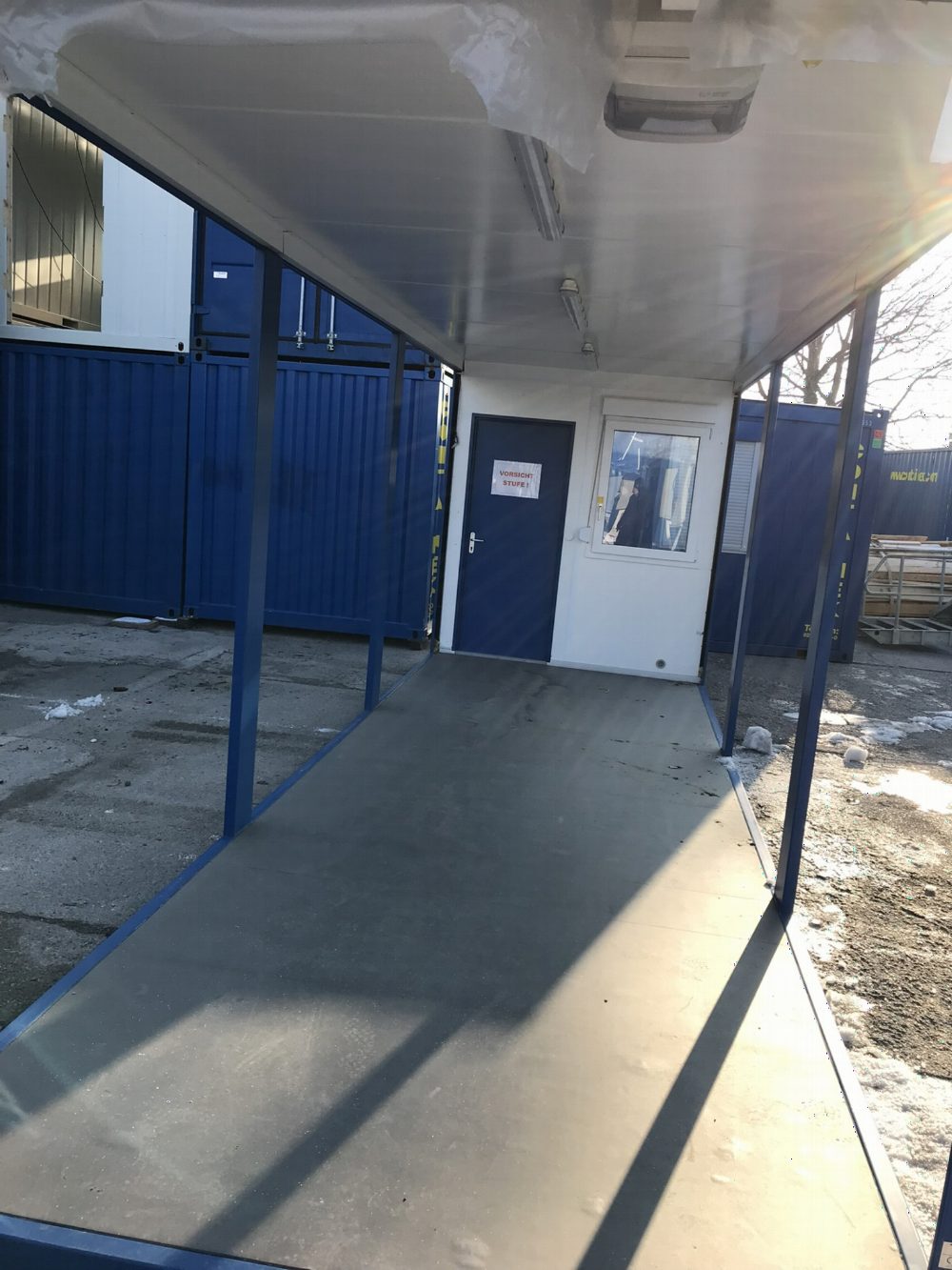 Verbindungscontainer - paneellose Variante 24', gebraucht