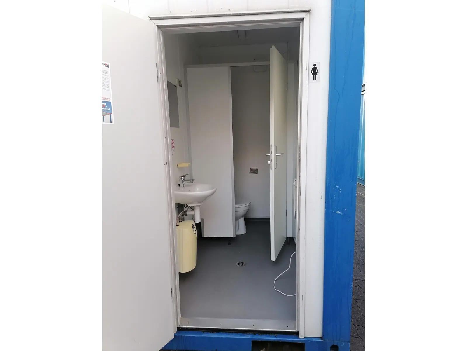 Sanitärcontainer 10', gebraucht