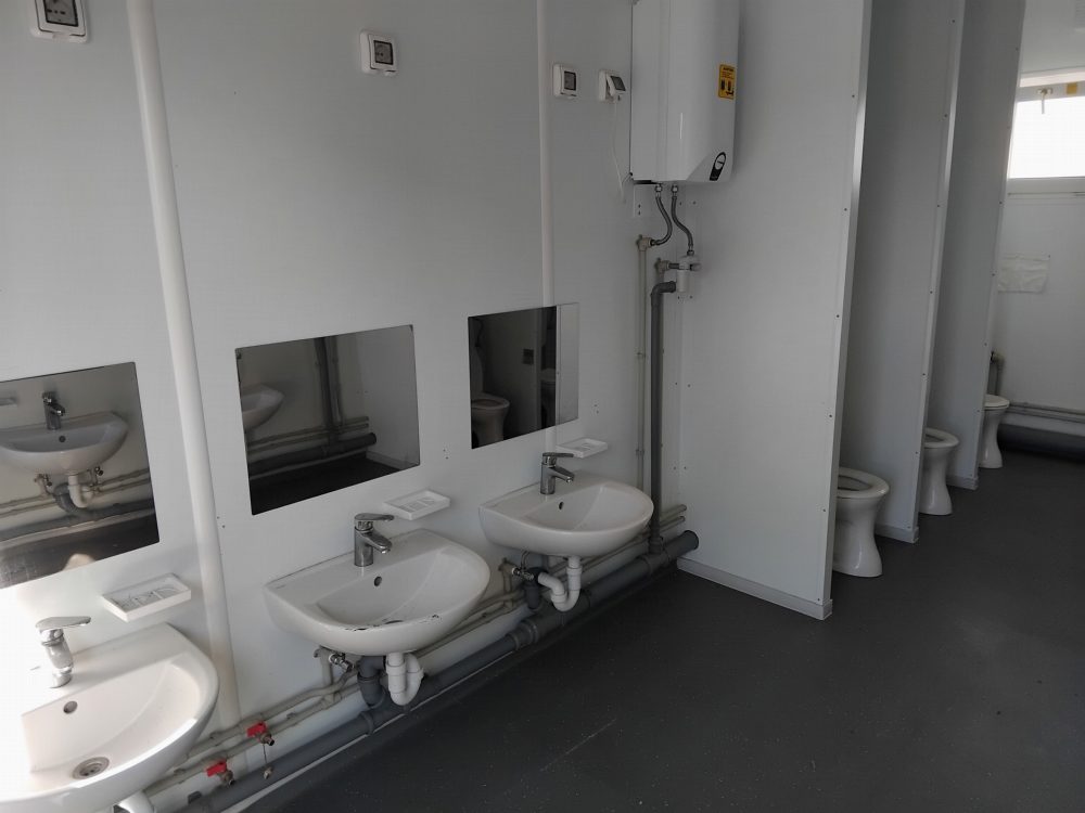 Sanitärcontainer 20', gebraucht