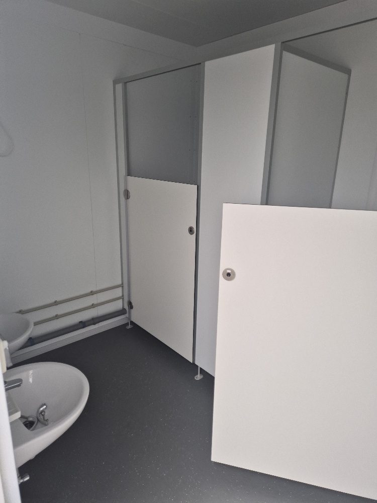 Sanitärcontainer 20'