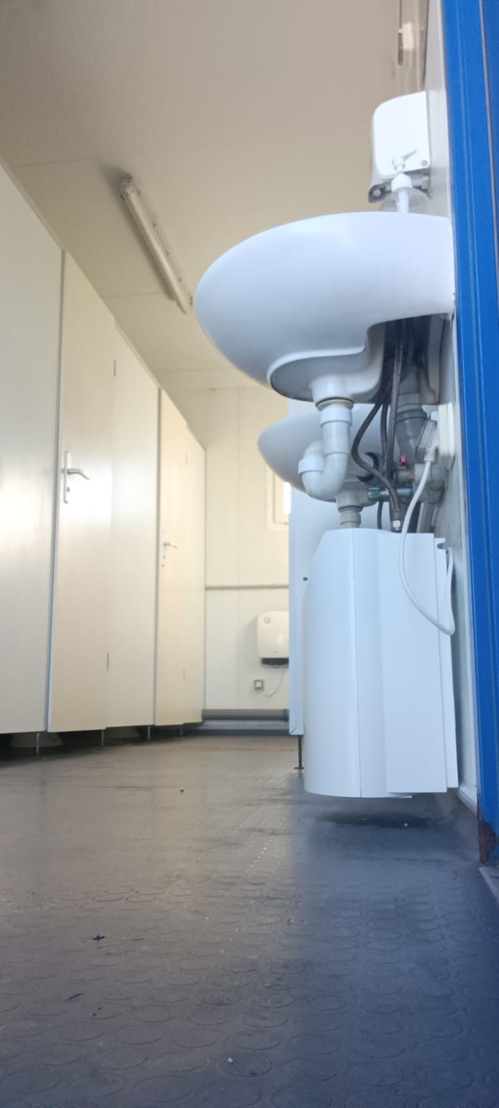 Sanitärcontainer 20'